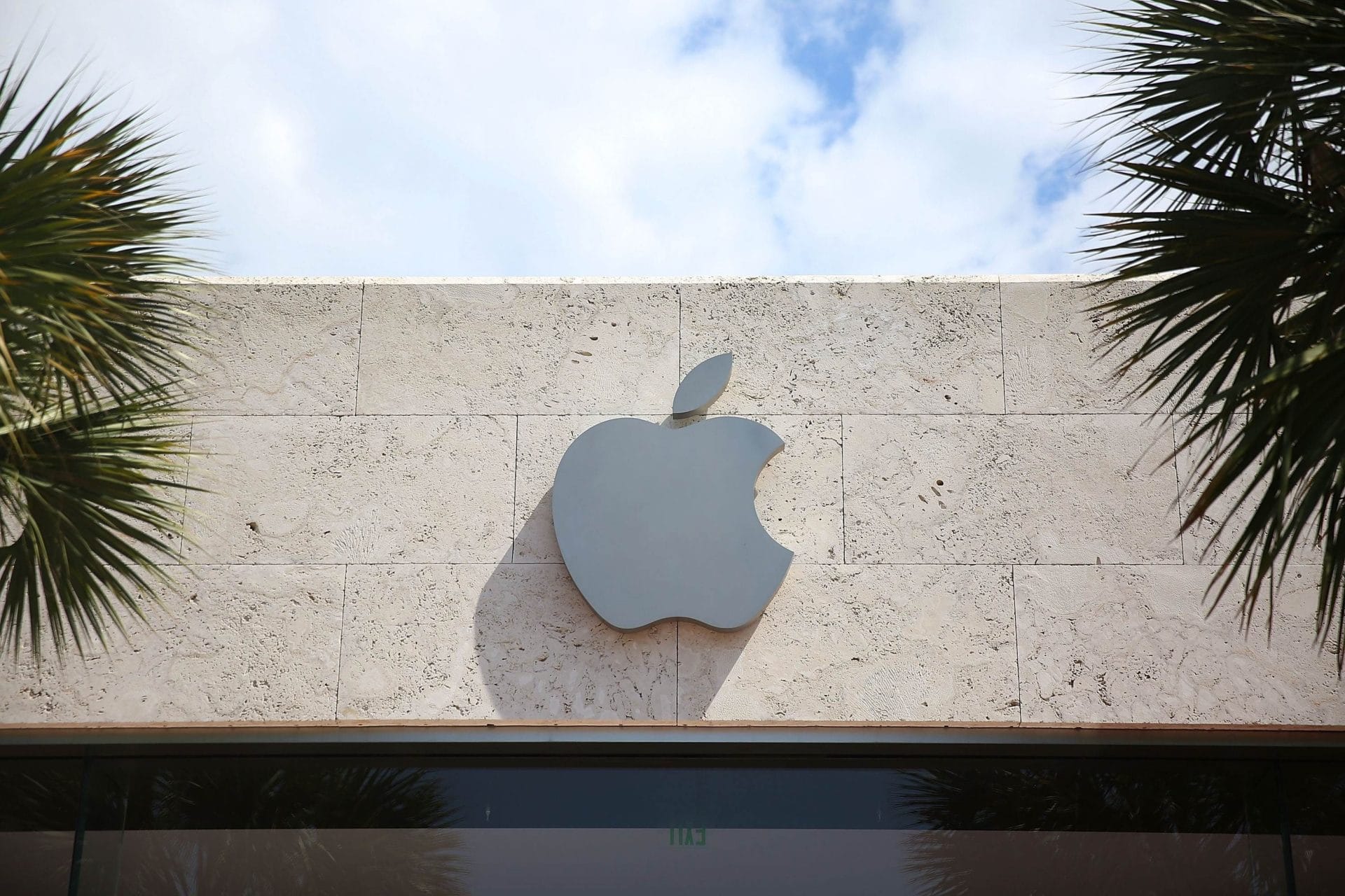 Analista diz que existe uma chance de 40% da Apple comprar a Netflix