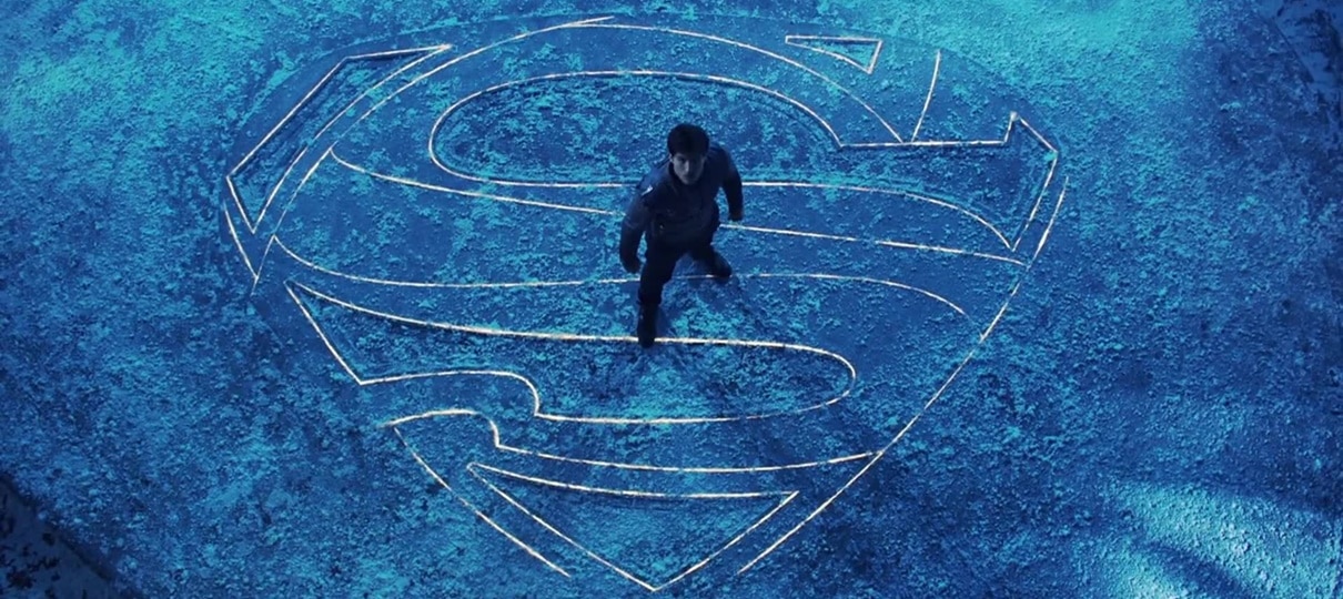 Avô de Superman é destaque em novo pôster de Krypton
