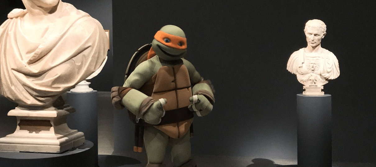 Michelangelo visitou a exposição de Michelangelo nos EUA