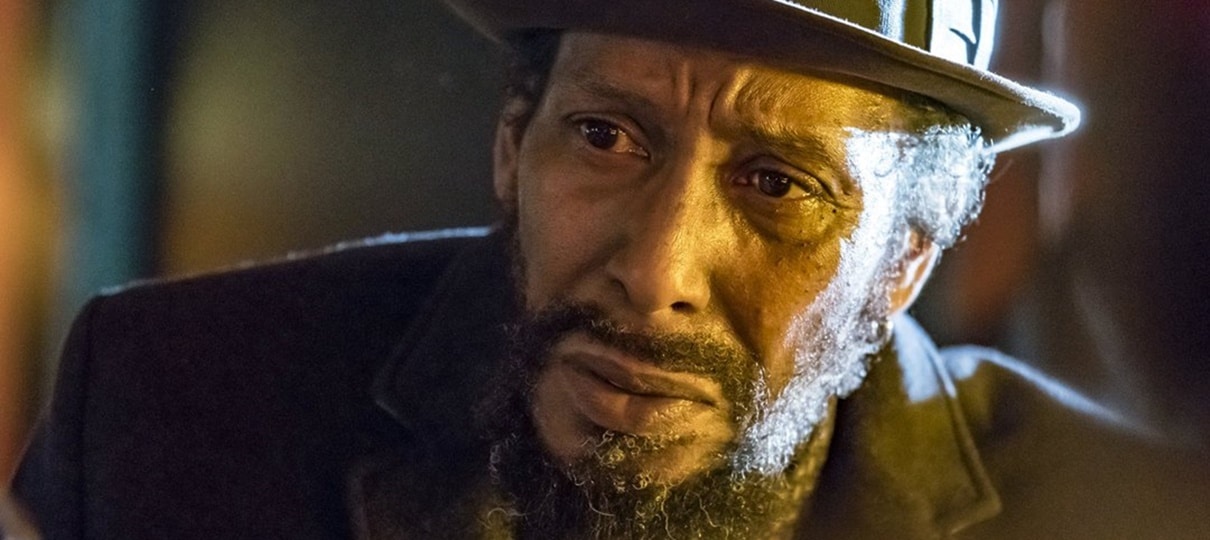 Shazam! | Ator de This is Us deve se juntar ao elenco como o Mago Shazam