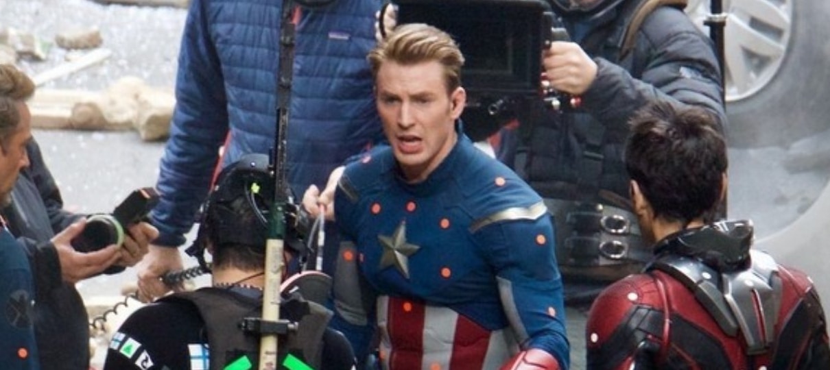 Diretor de Vingadores 4 explica fotos com suposta viagem no tempo