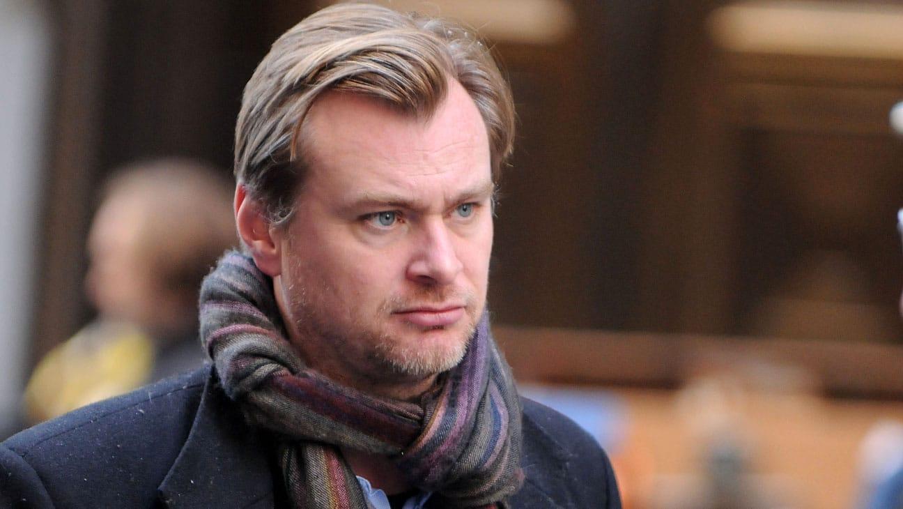 Christopher Nolan nega rumores de que dirigirá o próximo 007