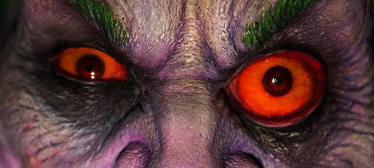 Tenha pesadelos com esse busto assustador (e caríssimo) do Coringa