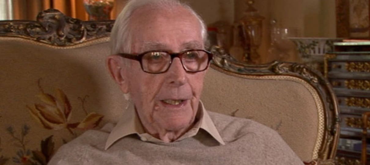 Lewis Gilbert, diretor de três longas da franquia de James Bond, morre aos 97 anos