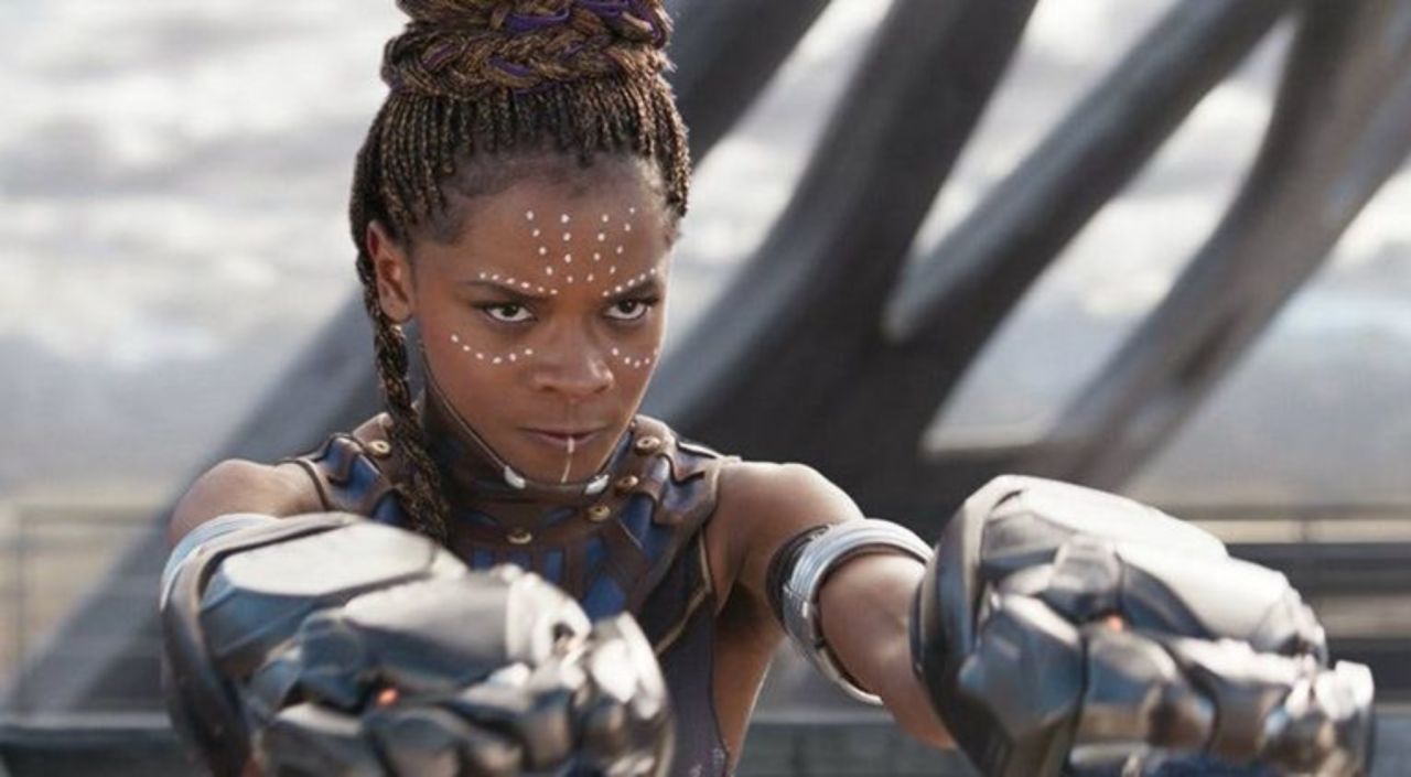 Arte conceitual mostra Shuri usando o uniforme do Pantera Negra