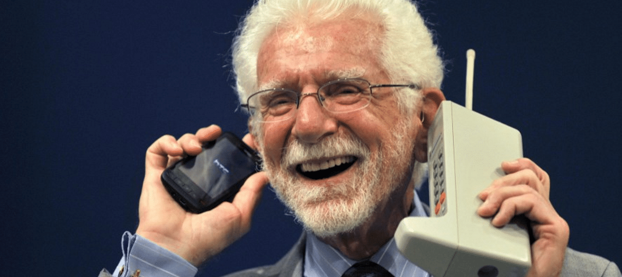Há 34 anos, era vendido o primeiro telefone celular no mundo
