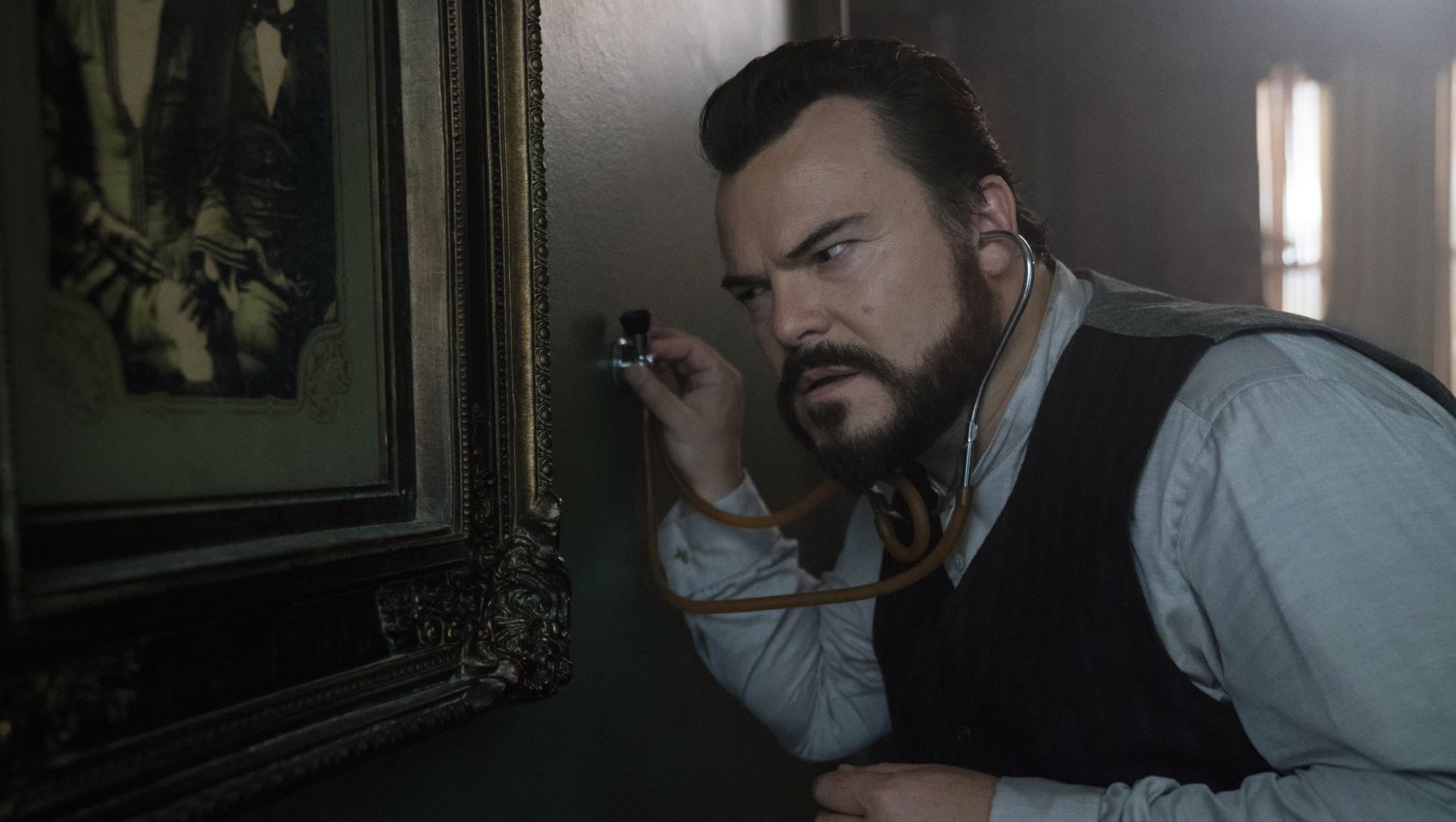 O Mistério do Relógio na Parede | Jack Black cuida de uma casa peculiar em trailer