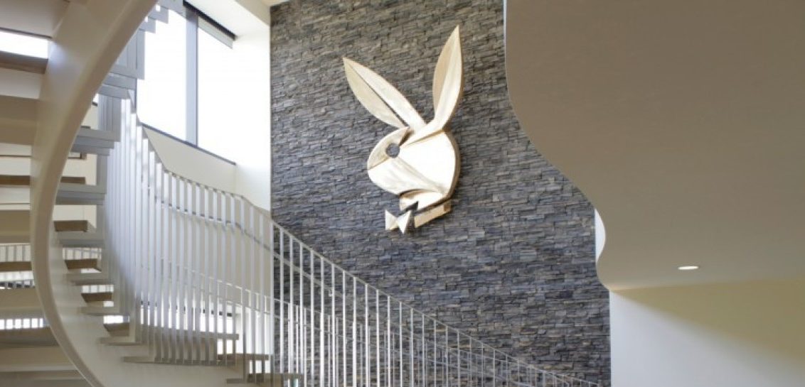 Playboy anuncia que vai deletar sua página no Facebook