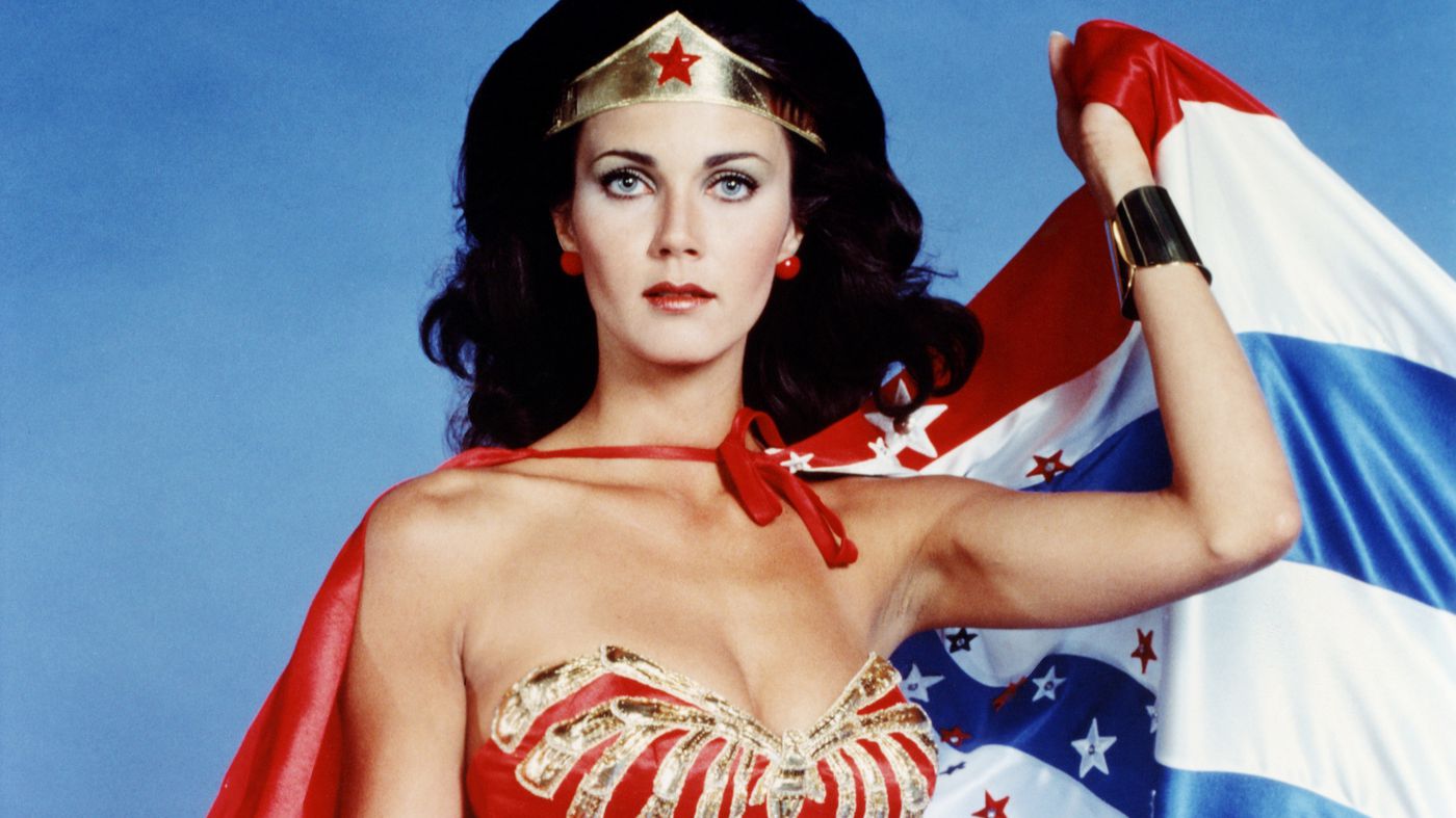 Lynda Carter, a Mulher-Maravilha dos anos 70, ganhará estrela na Calçada da Fama