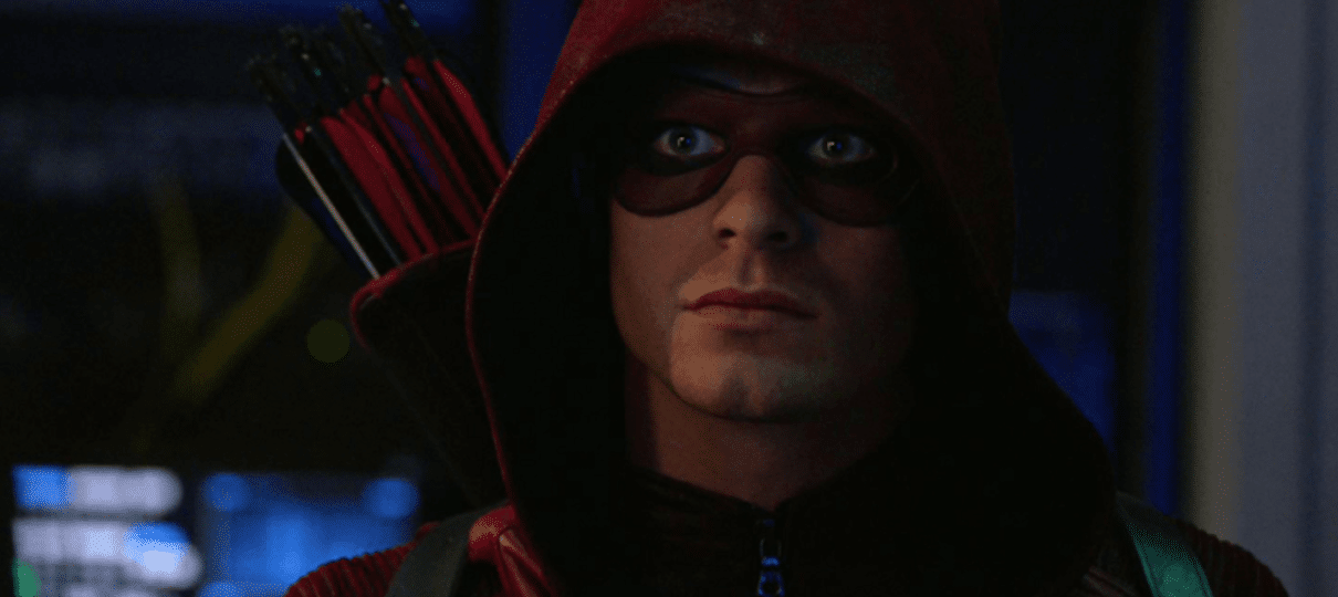 Colton Haynes, o Arsenal, será personagem regular de Arrow na próxima temporada