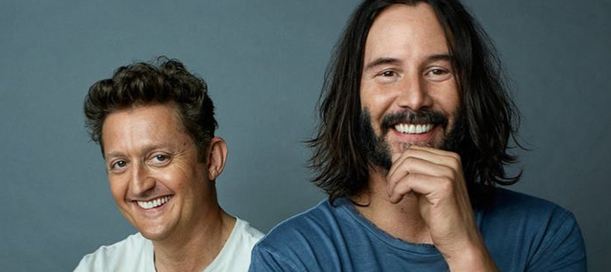 Protagonistas estão prontos para viajar no tempo em nova imagem de Bill & Ted 3