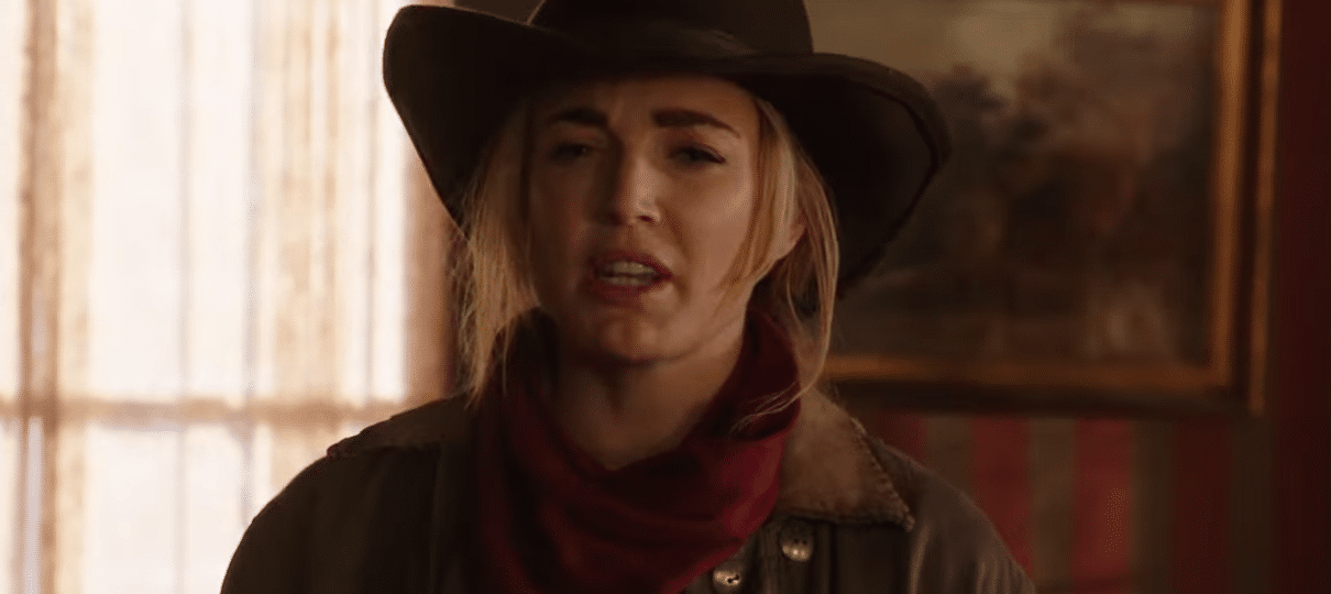 Atrizes de Legends of Tomorrow criam clipe para música de Will Smith no set de filmagens