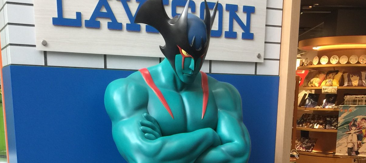 Estátua de Devilman em tamanho real volta a aparecer no Japão