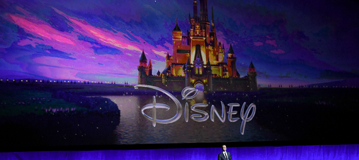 Disney mostrou trechos do live-action de O Rei Leão, Aladdin e Dumbo na CinemaCon