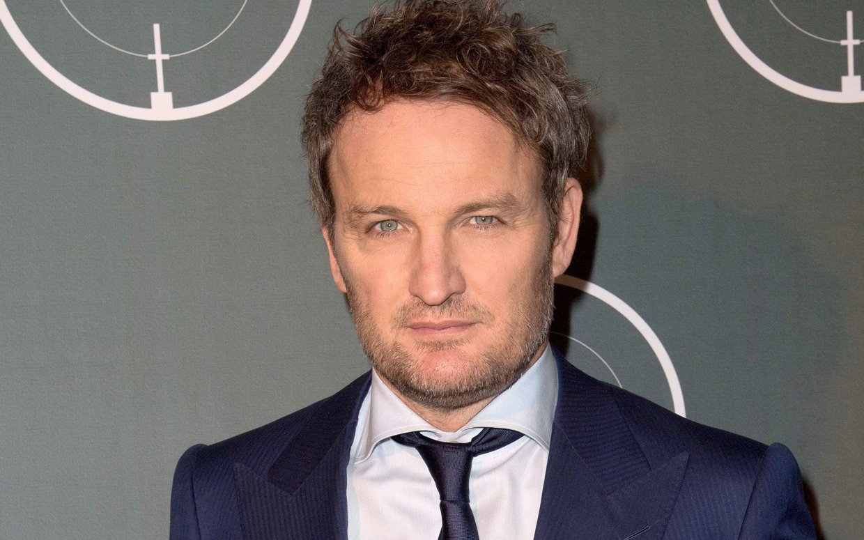 Jason Clarke pode estrelar remake de Cemitério Maldito