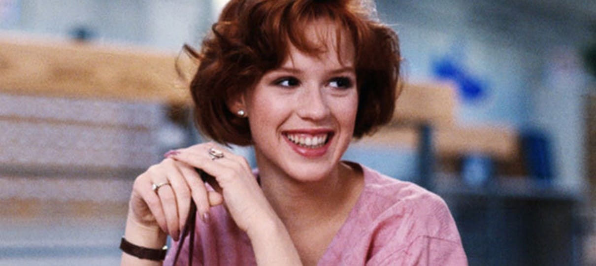 Molly Ringwald fala sobre cenas de assédio sexual e machismo em Clube dos Cinco