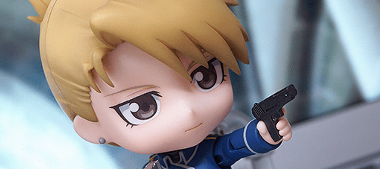 A Nendoroid da Hawkeye de Fullmetal Alchemist está mirando nas suas economias