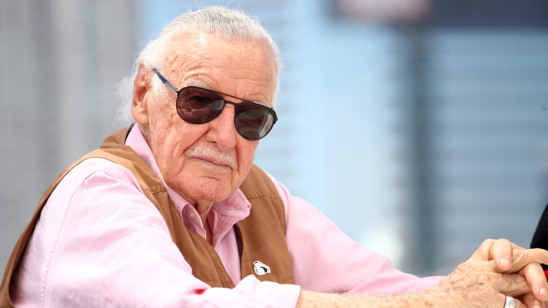 Golpes, abusos e denúncias: o que está acontecendo com Stan Lee?