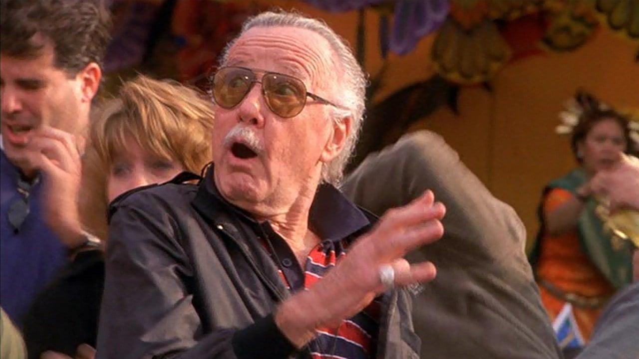 Erro faz a Siri dizer que Stan Lee já morreu (mas calma! Ele tá bem!)