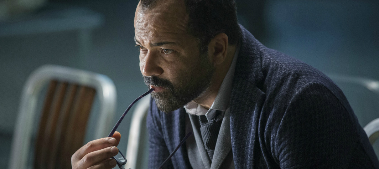 Westworld | Showrunner revela que os anfitriões também vão ao banheiro
