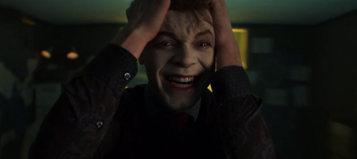 Novo teaser de Gotham faz referência à cena de Cavaleiro das Trevas Ressurge