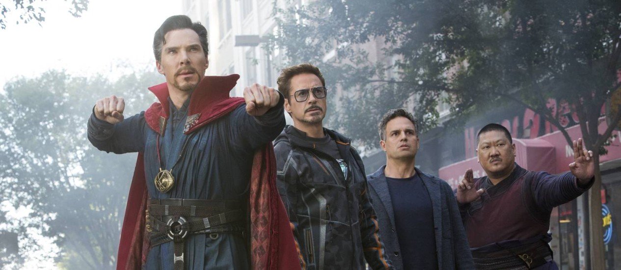 Robert Downey Jr. divulga vídeo dos bastidores de Vingadores: Guerra Infinita