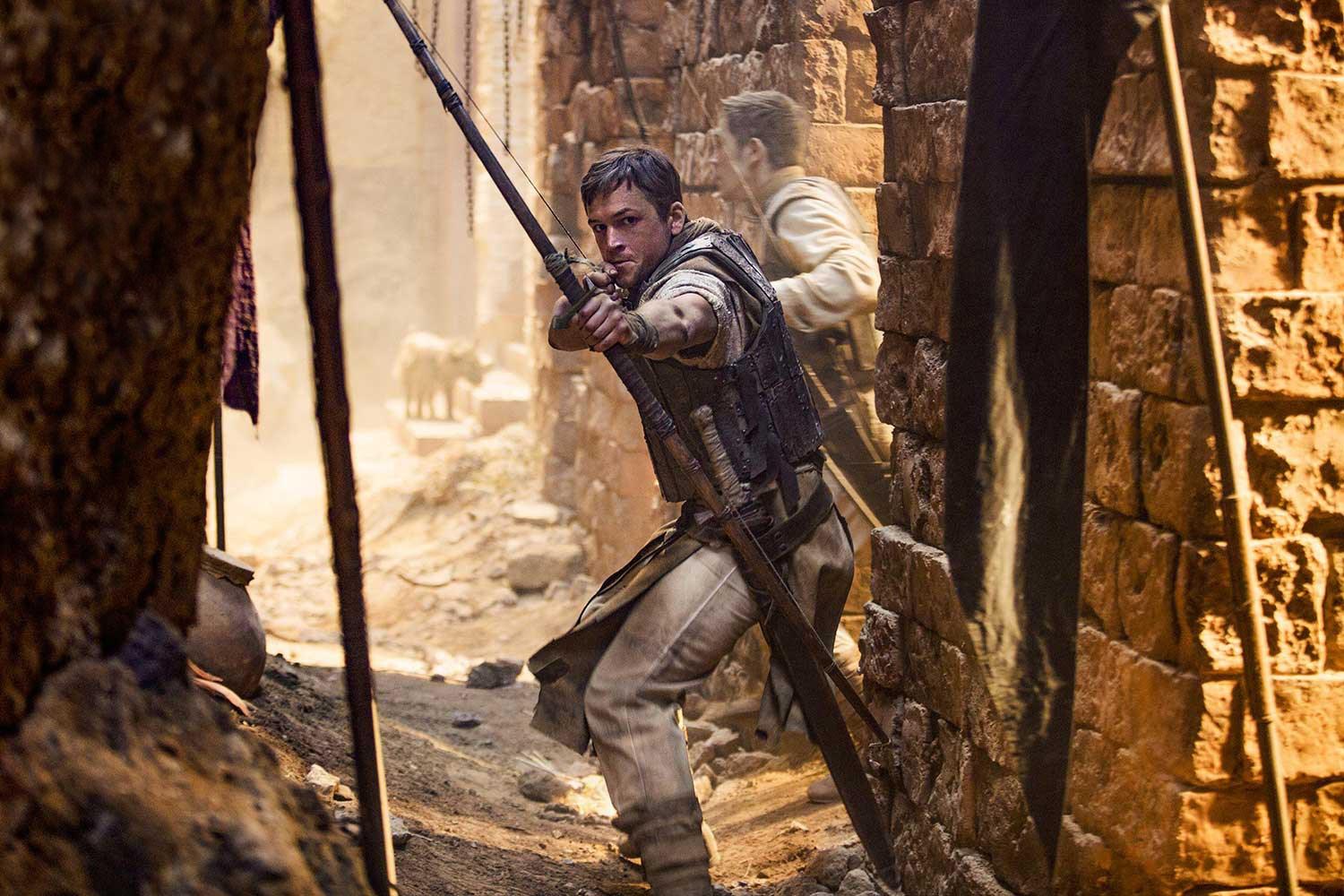 Robin Hood | Flechas, porrada e explosões no trailer do filme