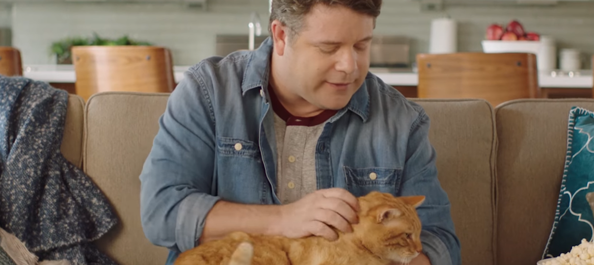 Stranger Things | Bob Newby e o gatinho do Dustin são relembrados em novo vídeo