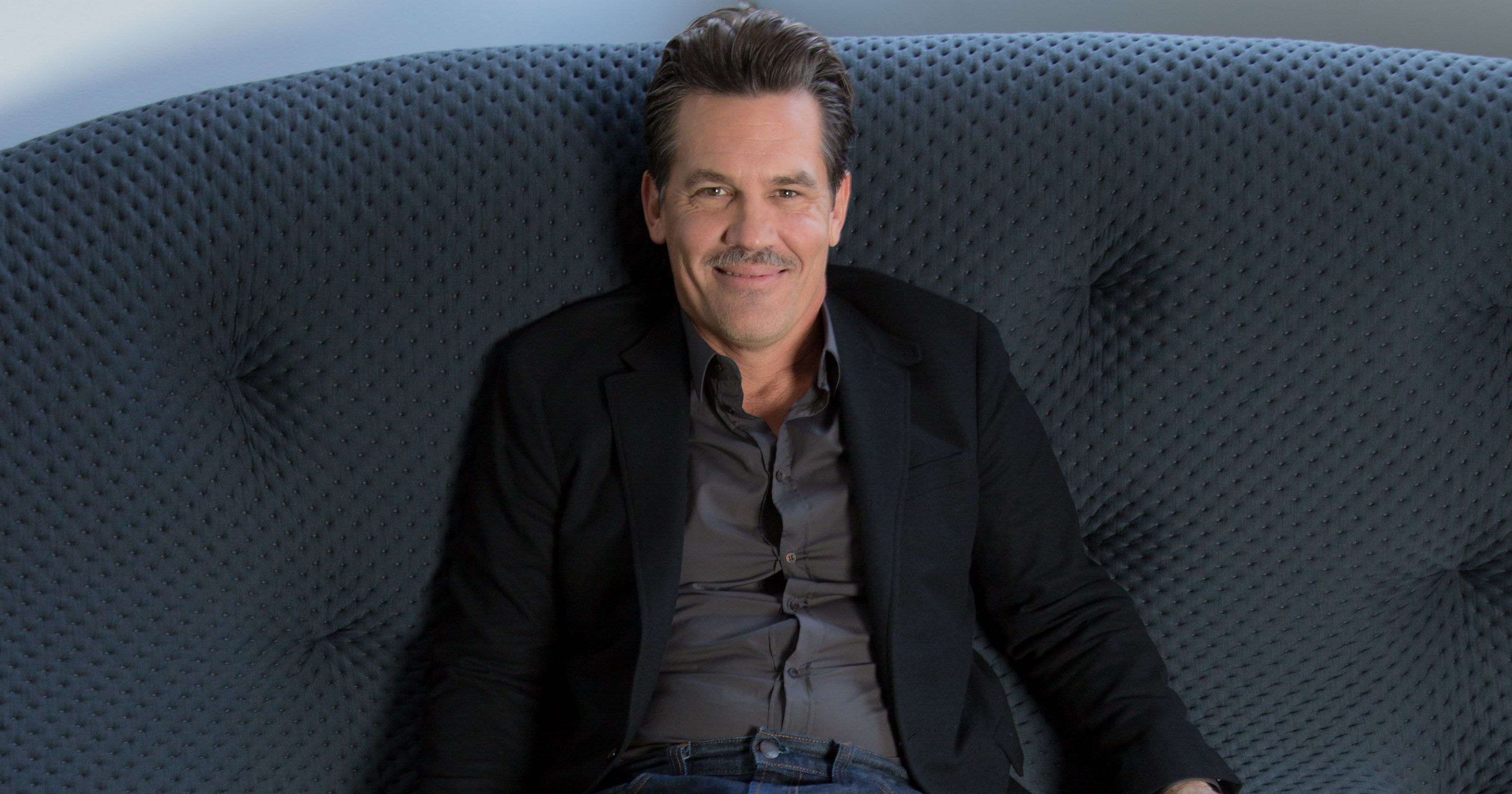 Josh Brolin vai interpretar versão alternativa de si mesmo em série
