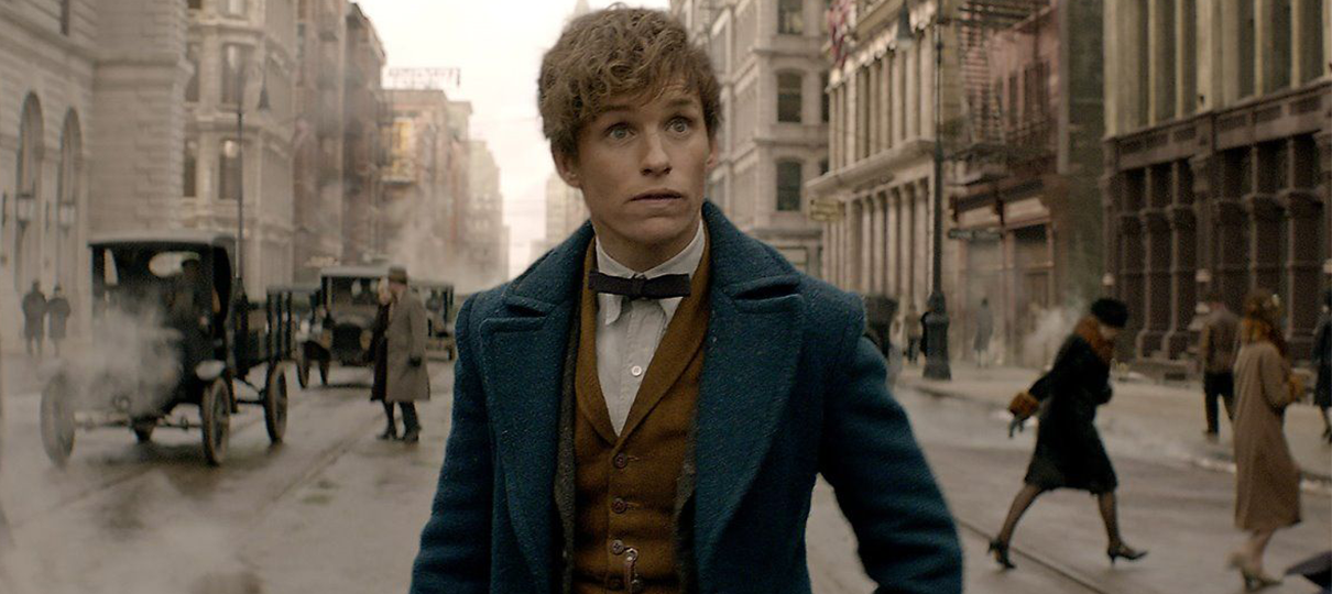 J. K. Rowling está escrevendo o roteiro de Animais Fantásticos 3
