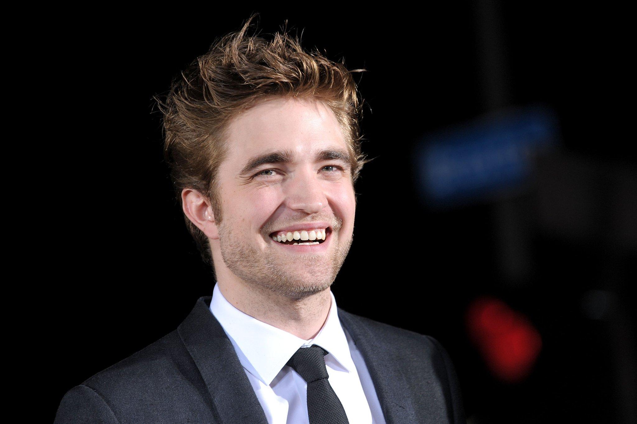 Filme da Netflix sobre Rei Henrique V terá Robert Pattinson, Ben Mendelsohn e mais