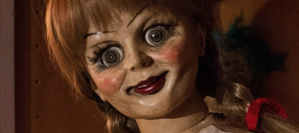 James Wan revela detalhes sobre trama de Annabelle 3 na SDCC