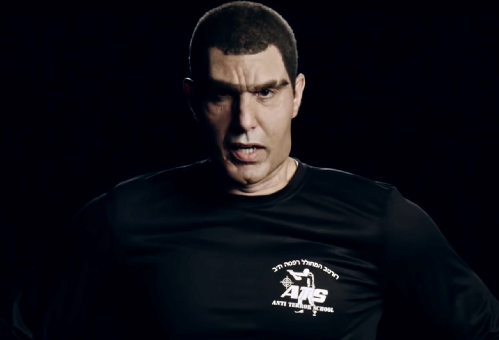Who is America | Sacha Baron Cohen zoa senadores dos EUA em trecho da nova série