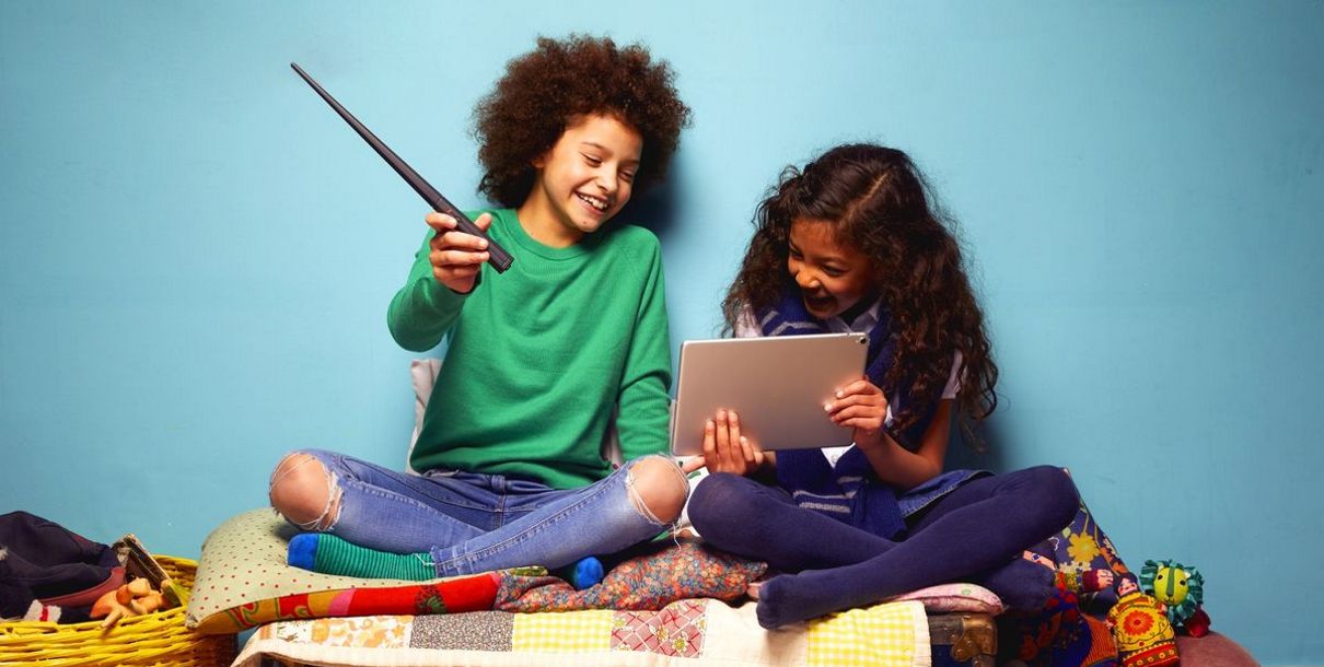 Não é feitiçaria, é tecnologia! Varinha de Harry Potter ensina crianças a programar