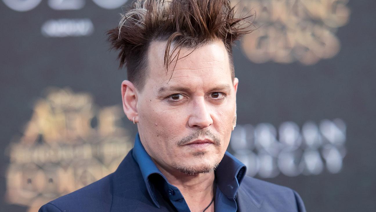 Johnny Depp é processado por agredir membro de equipe técnica em set