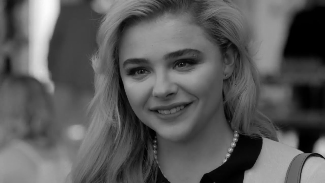 Chloe Grace Moretz não quer que filme que estrelou ao lado de Louis C.K. seja lançado