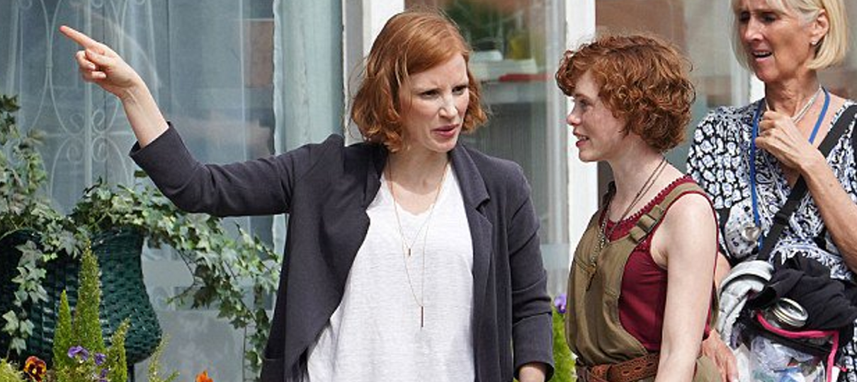 Jessica Chastain e Sophie Lillis se encontram em novas fotos do set de It: A Coisa 2