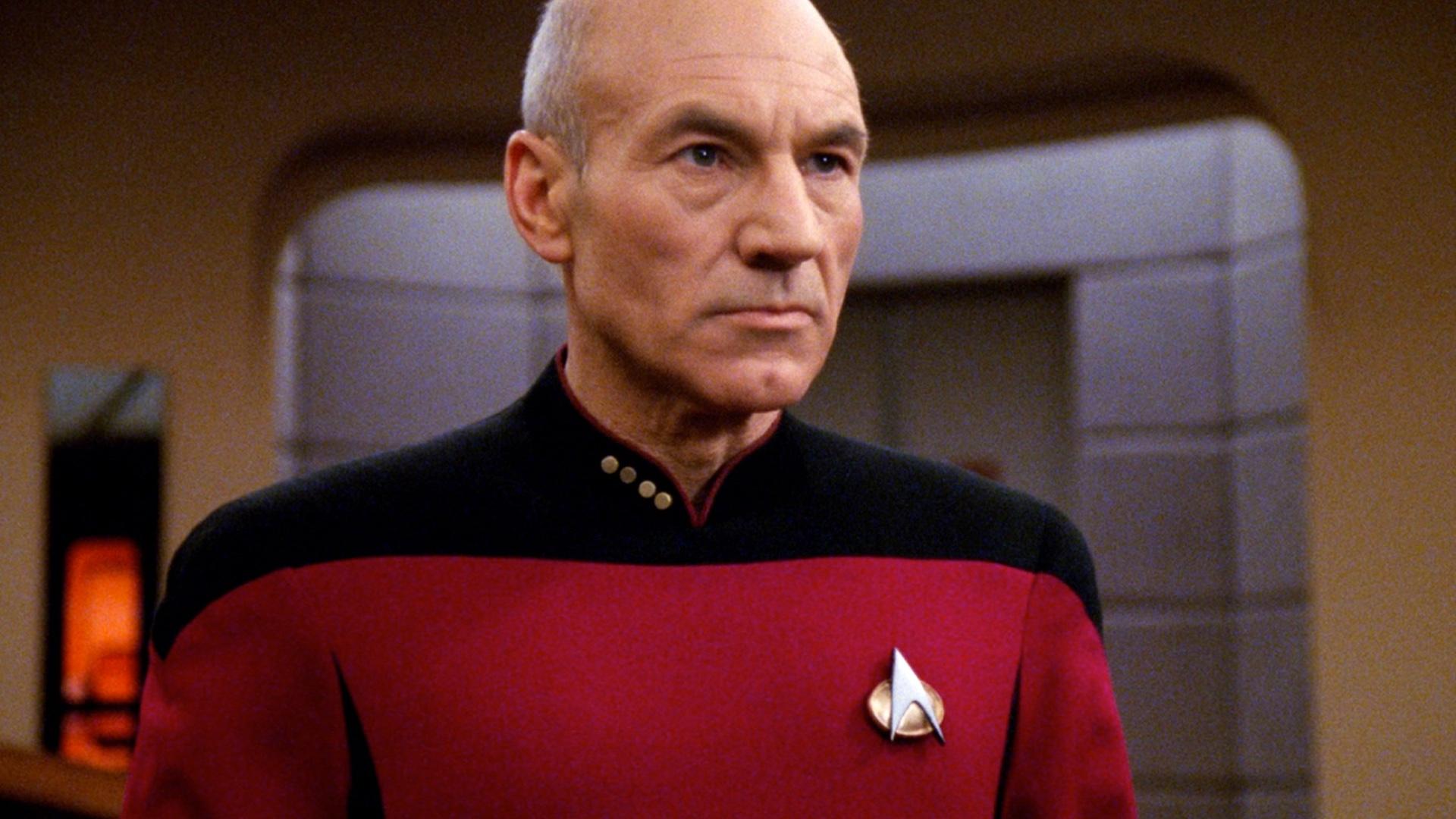 Patrick Stewart confirma retorno como Picard em Star Trek