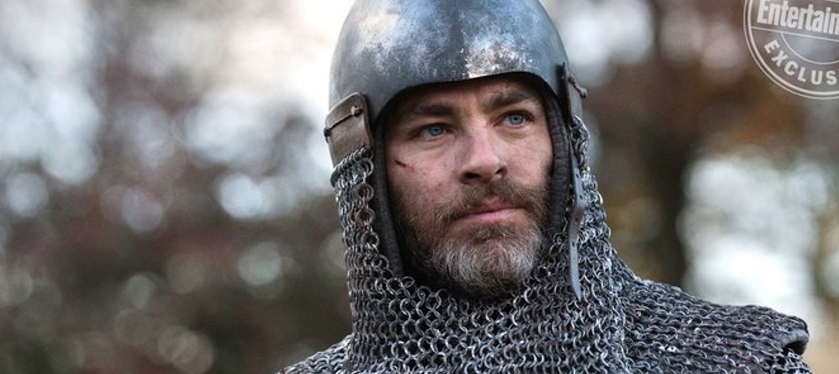 Outlaw King | Chris Pine aparece como Robert the Bruce em imagem do filme