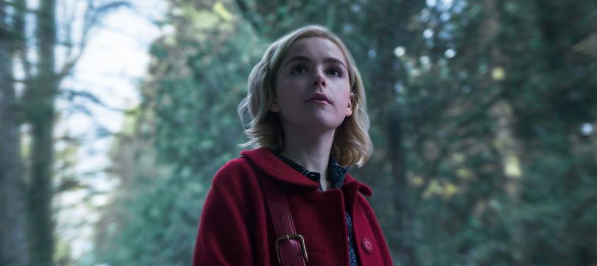 O Mundo Sombrio de Sabrina | Feiticeira aparece em fotos oficiais da série