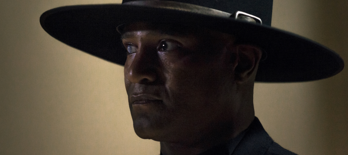 Novas imagens de The Walking Dead destacam personagens principais