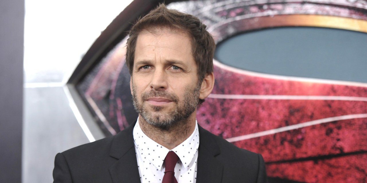 Zack Snyder não queria seguir o modelo de universo compartilhado da Marvel nos filmes DC