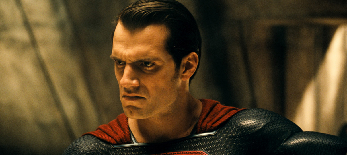 Henry Cavill voltará a ser o Super-Homem no cinema