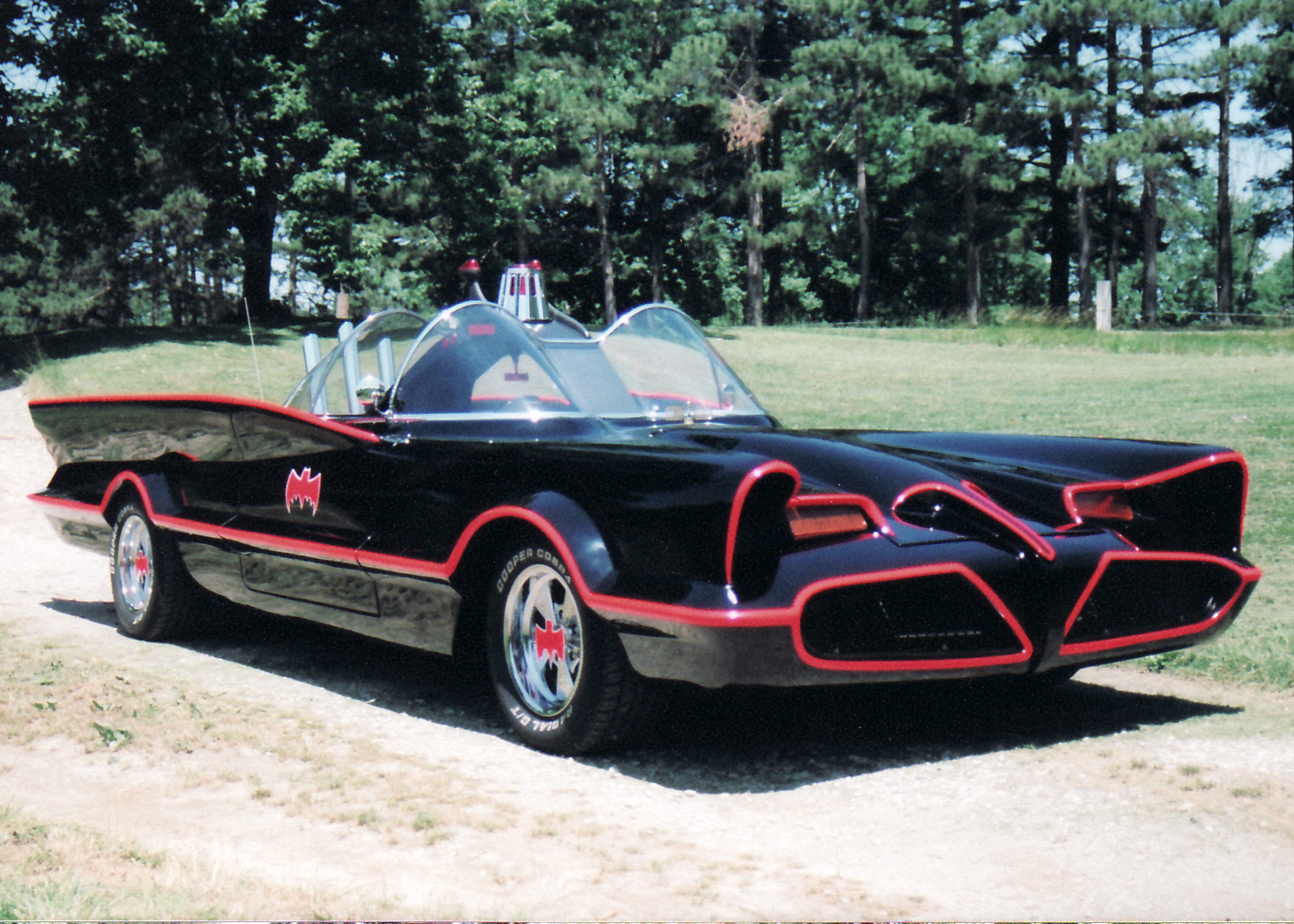 Coringa | Batmóvel dos anos 60 vai aparecer no filme