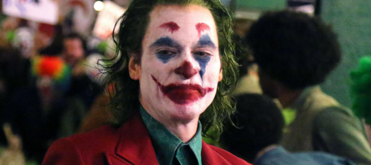 Coringa é levado preso em novas fotos dos bastidores de Coringa