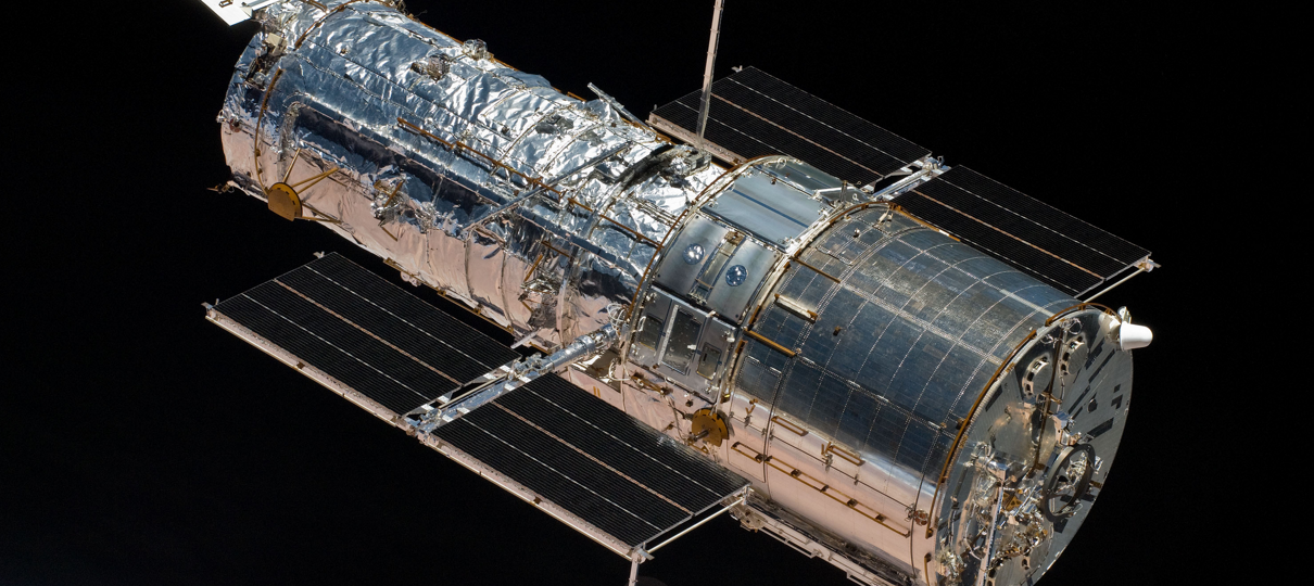 NASA conserta telescópio Hubble após reiniciá-lo