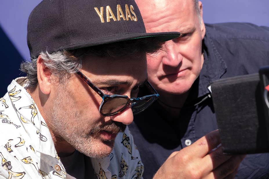 Taika Waititi on the set of THE MANDALORIAN.