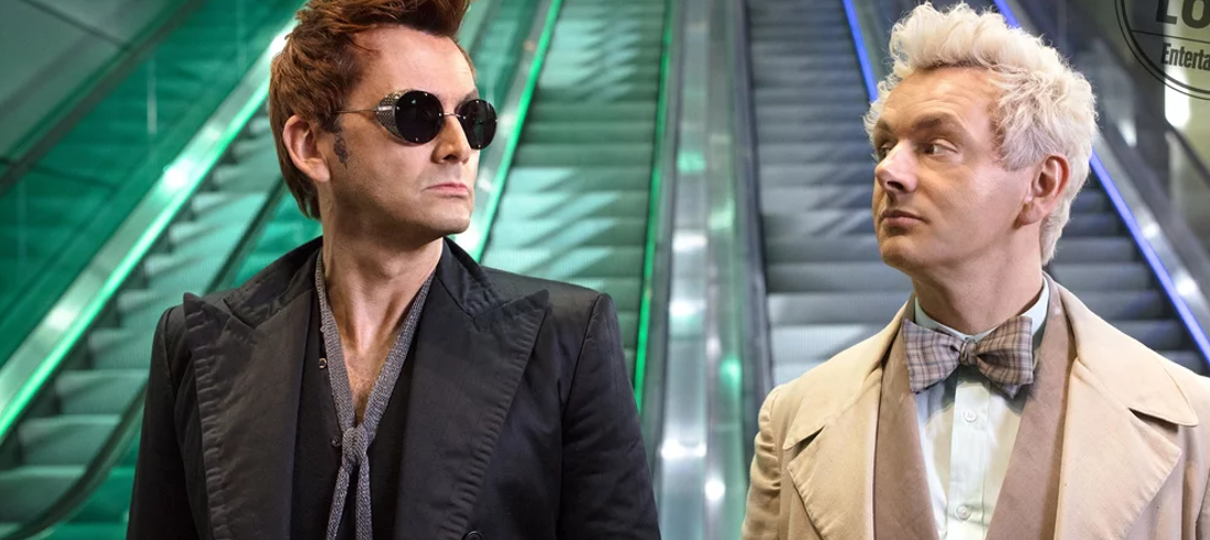 David Tennant e Michael Sheen aparecem em foto oficial de Good Omens