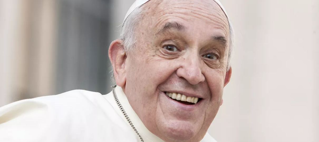 Papa Francisco estreia Follow JC Go, jogo católico nos moldes de Pokémon GO