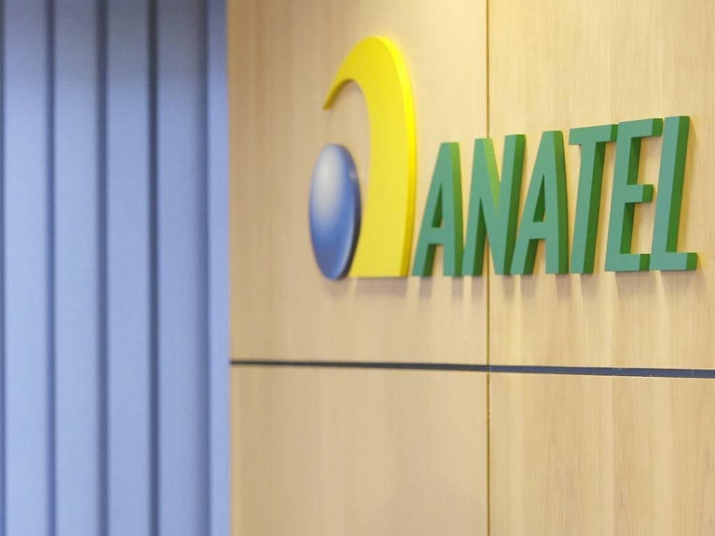 Anatel diz que celulares estrangeiros não podem ser importados para o Brasil